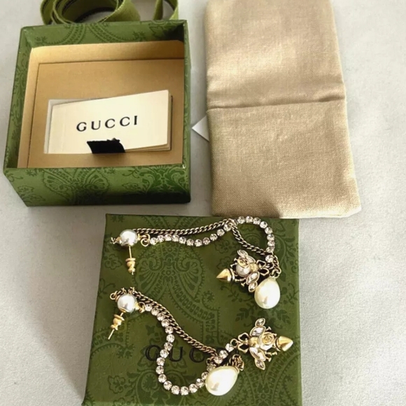 Gucci Gold-tone Metal Earrings Bee W/White Crystals and Pearl Drop 4" Long/New - Picture 1 of 6
